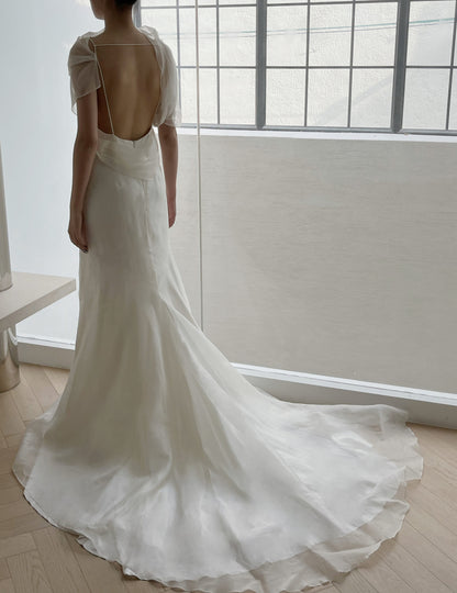 Viola wedding gown