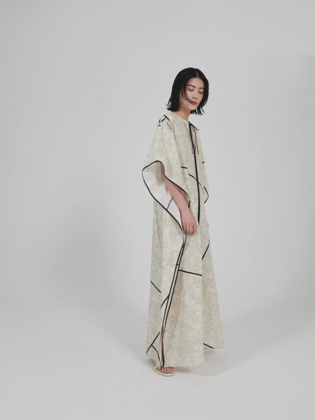 Roma silk kaftan