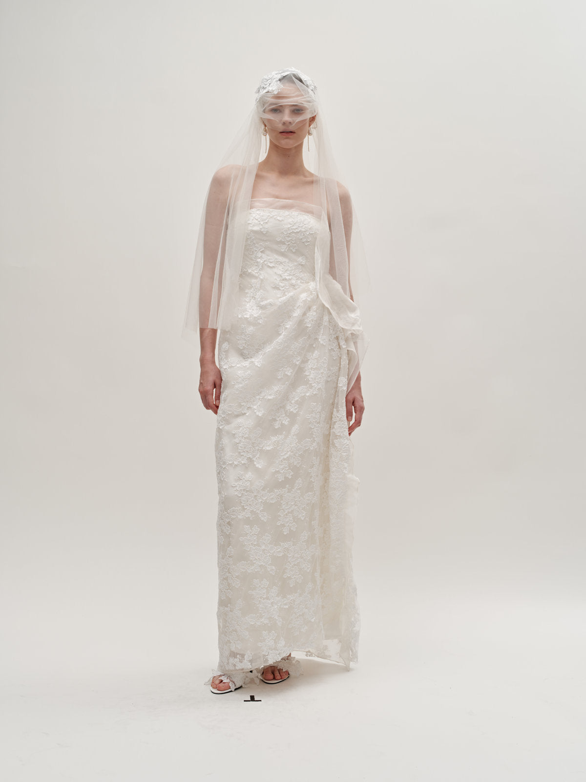 Dalia lace gown