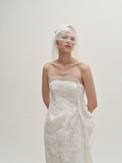 Dalia lace gown
