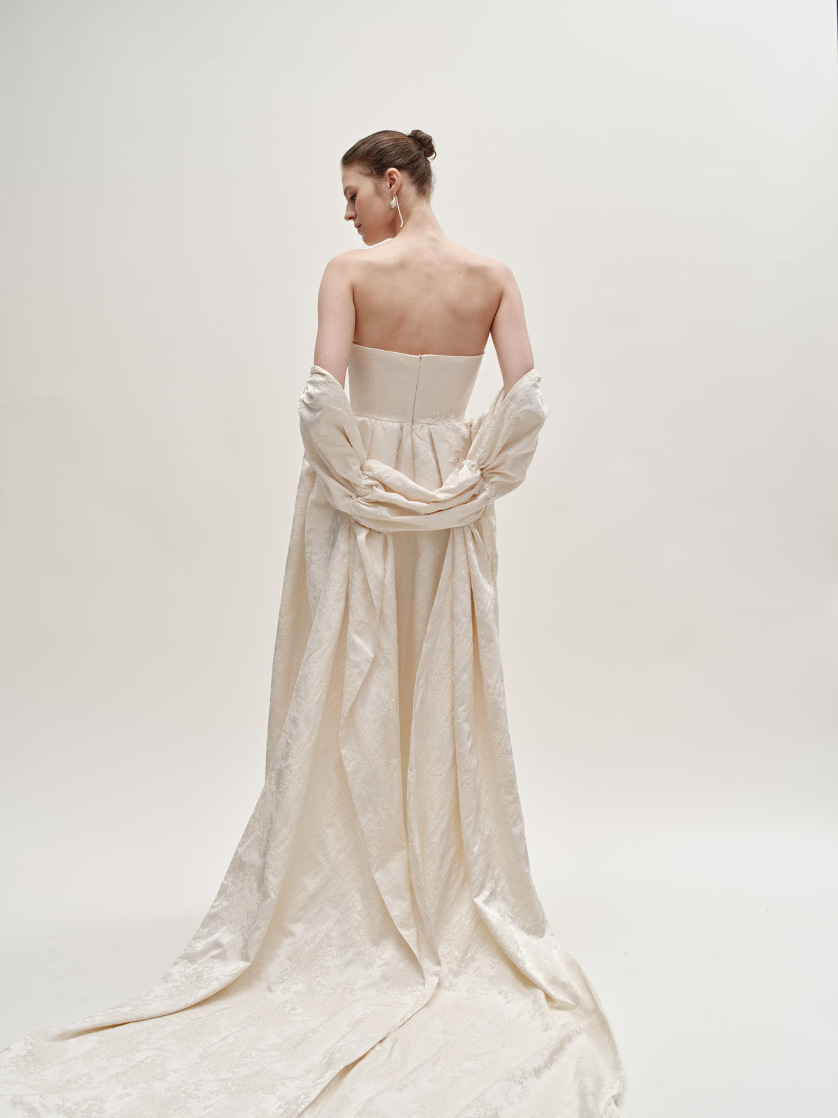 Ena jacquard gown