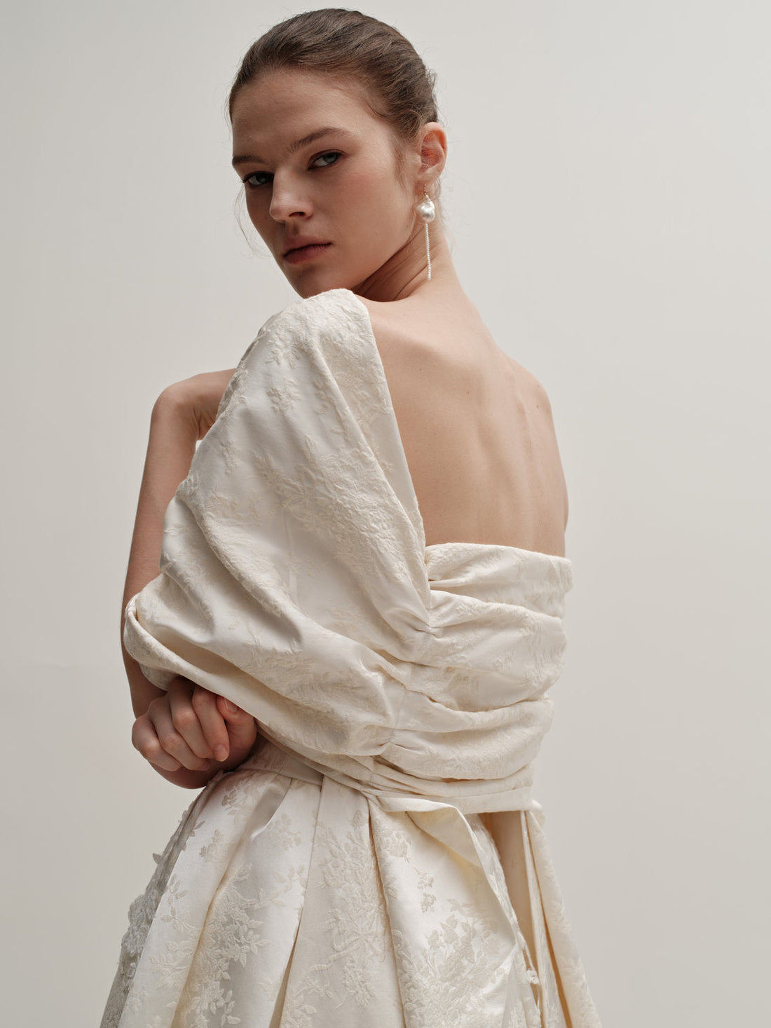 Ena sleeve cape