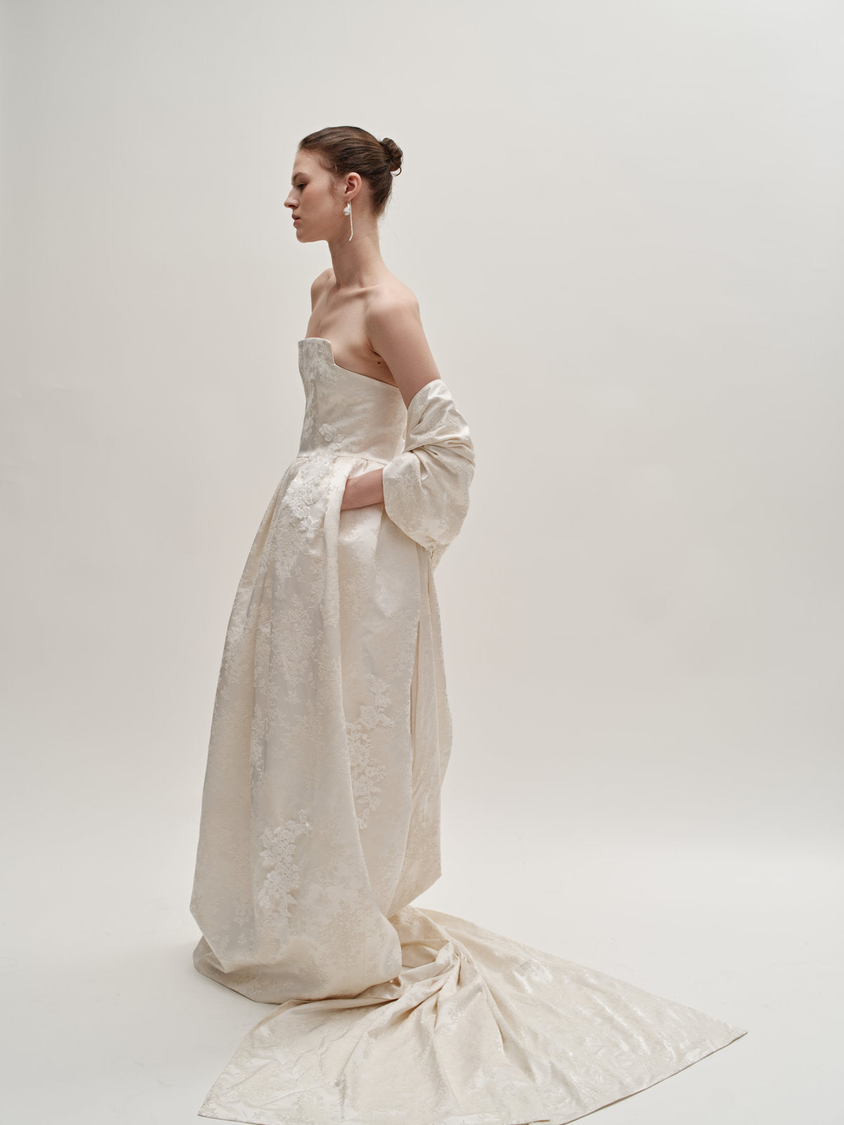 Ena jacquard gown