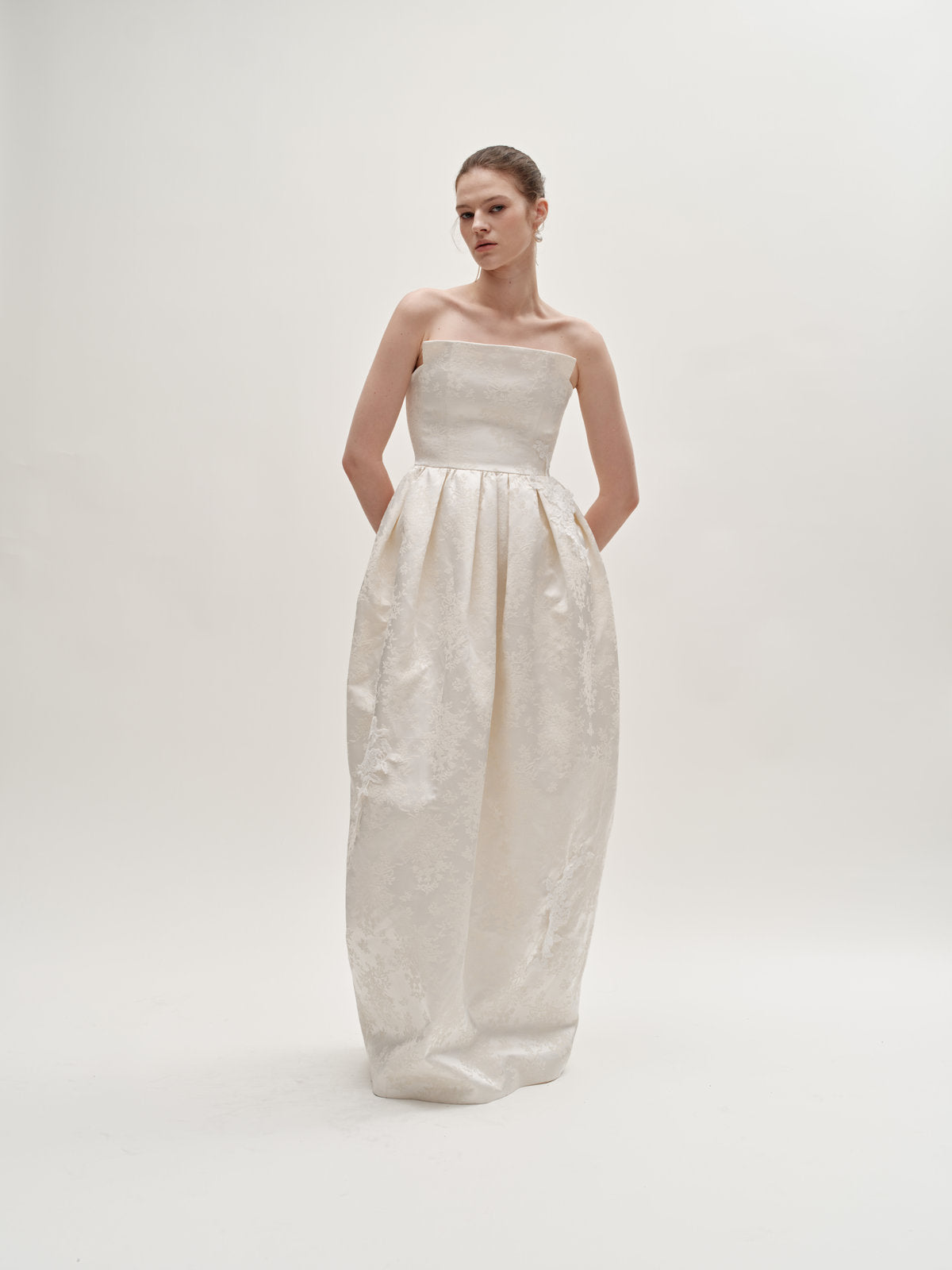 Ena jacquard gown