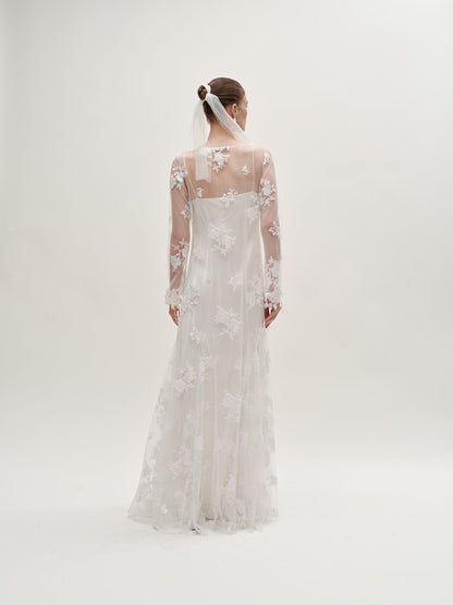 Winni pearl gown
