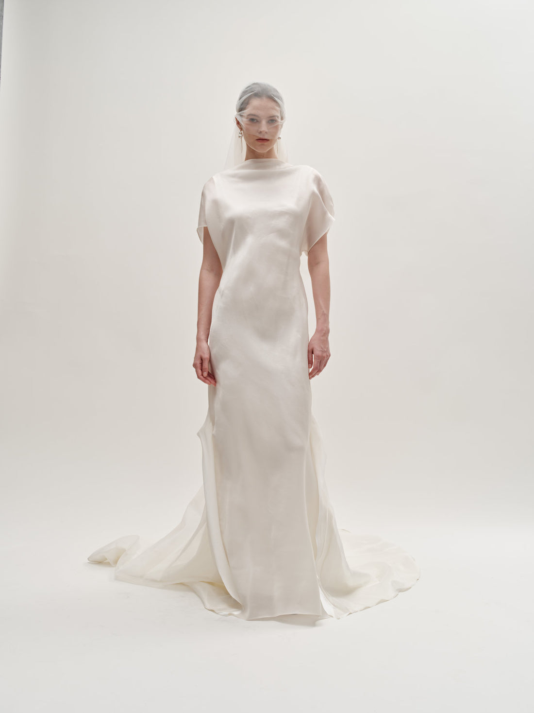 Jesse wedding gown