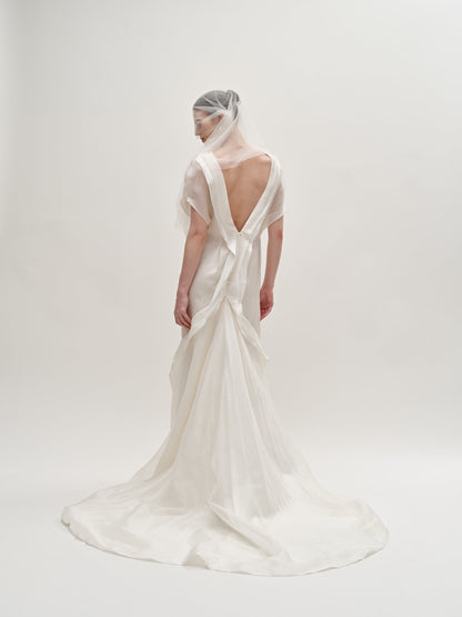 Jesse wedding gown