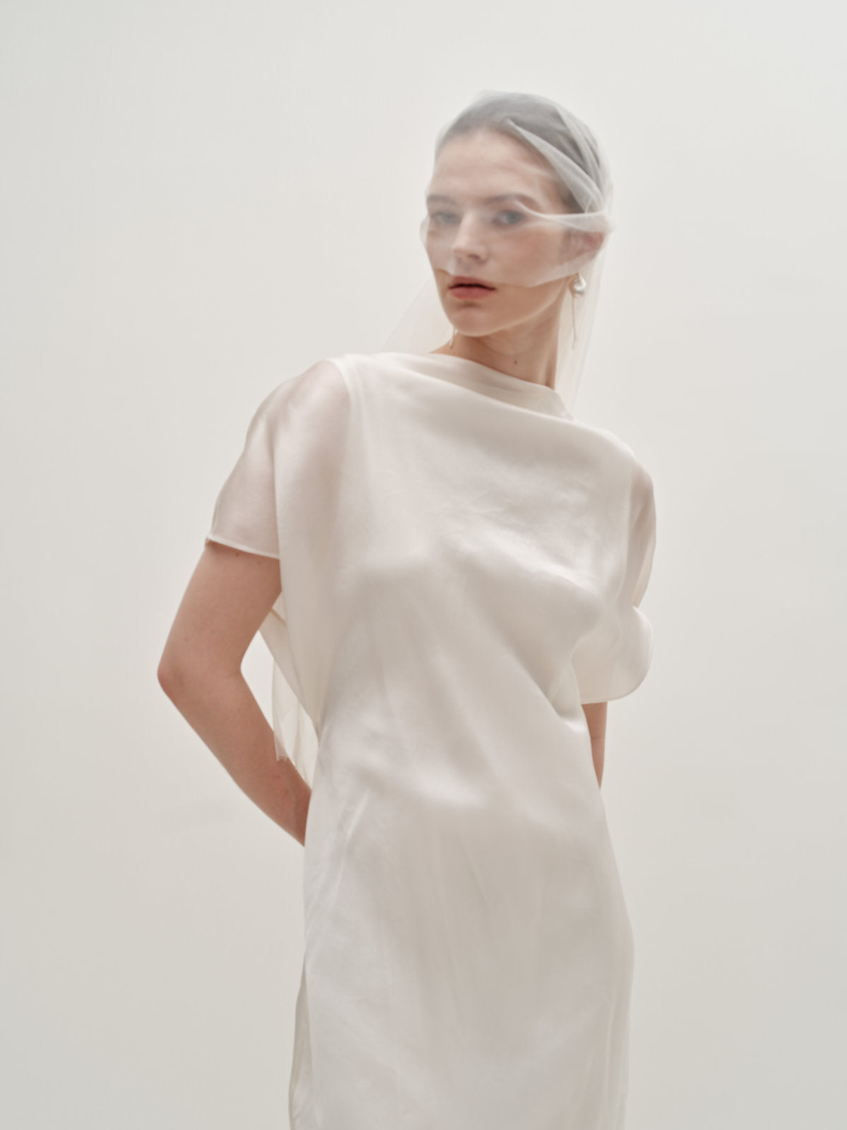 Jesse wedding gown