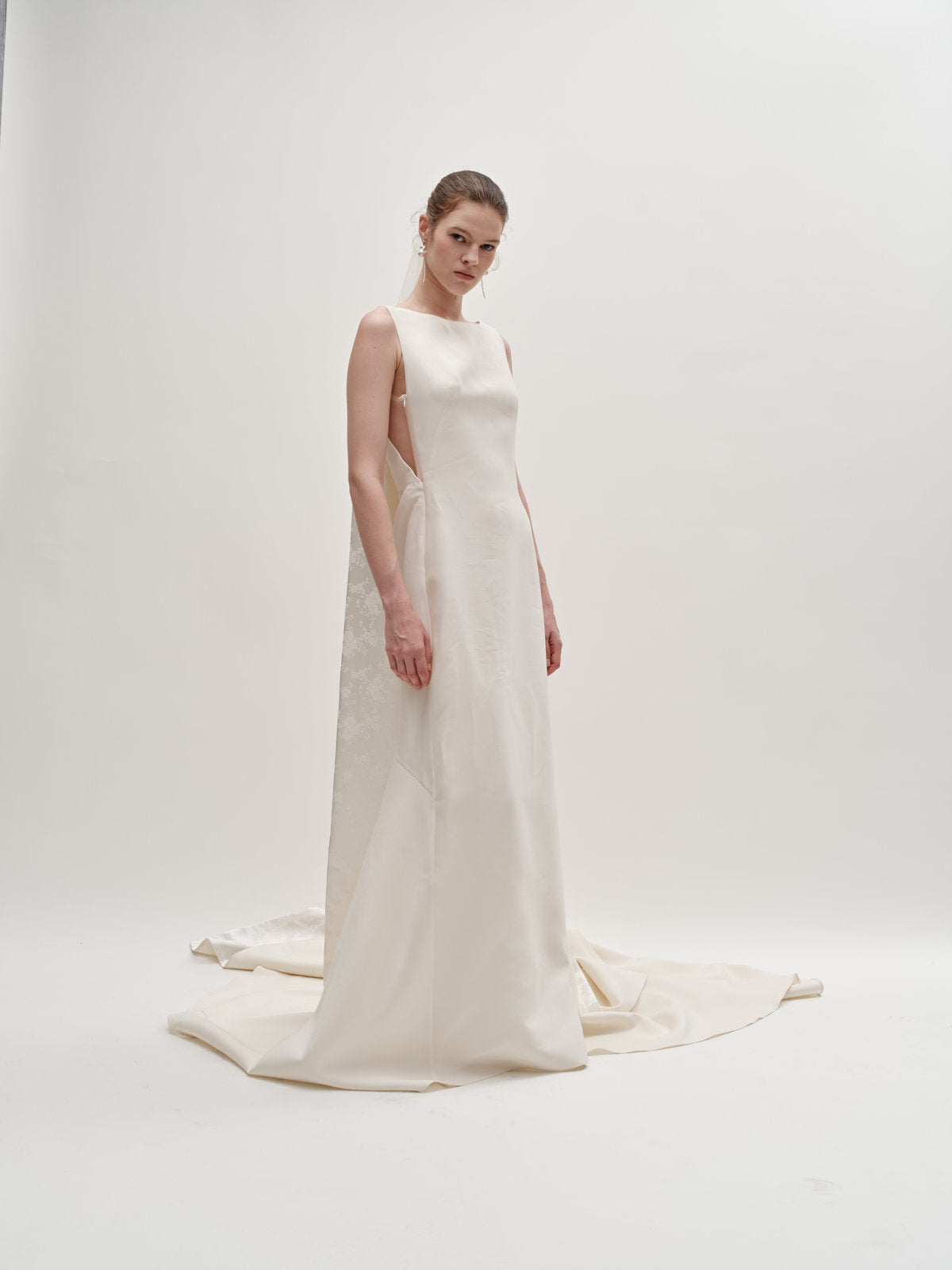 Lauren wedding gown