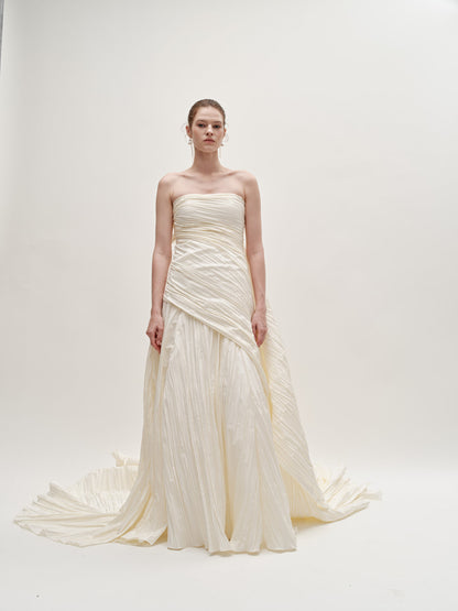 Gwen wedding gown