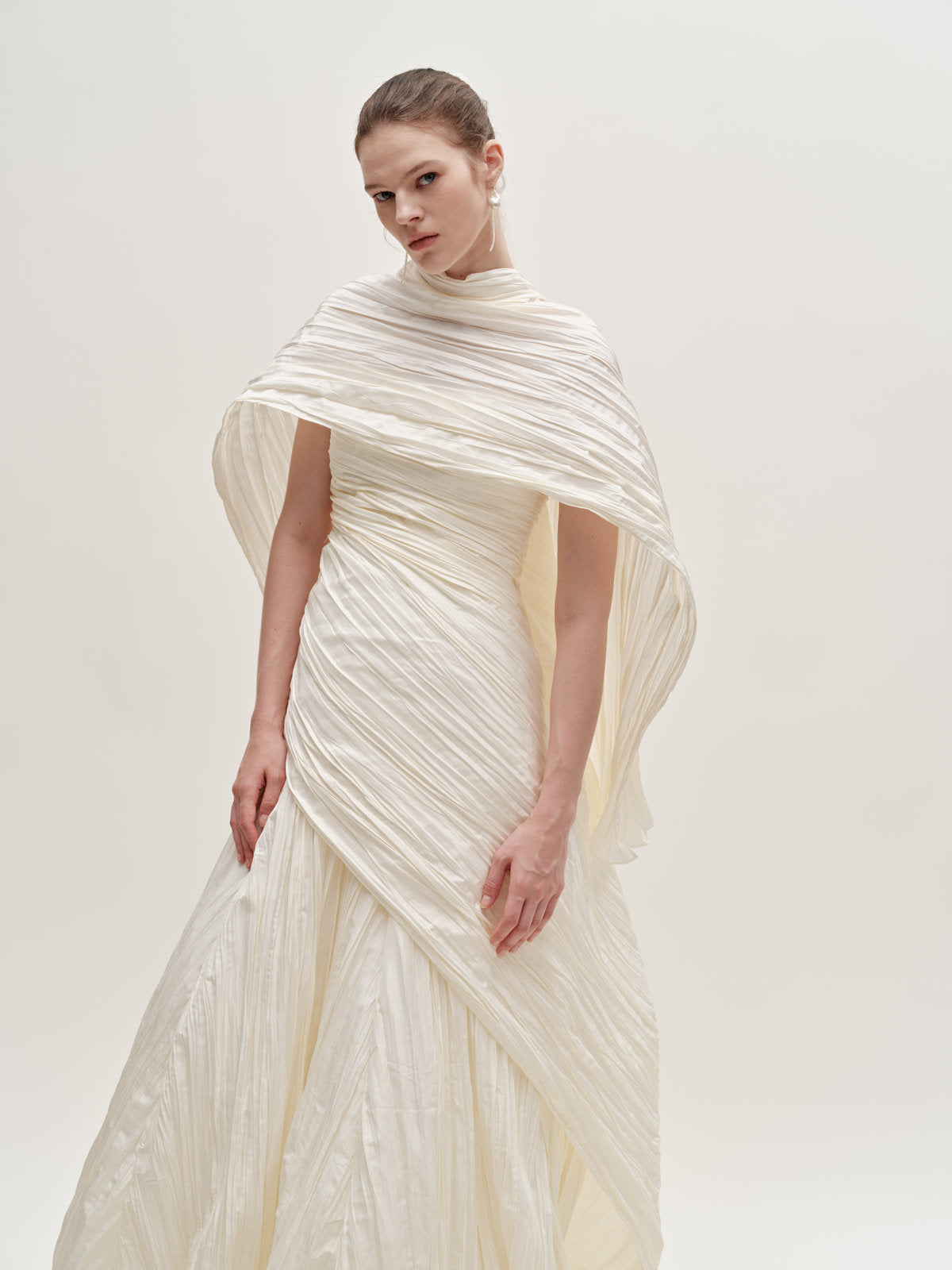 Gwen wedding gown