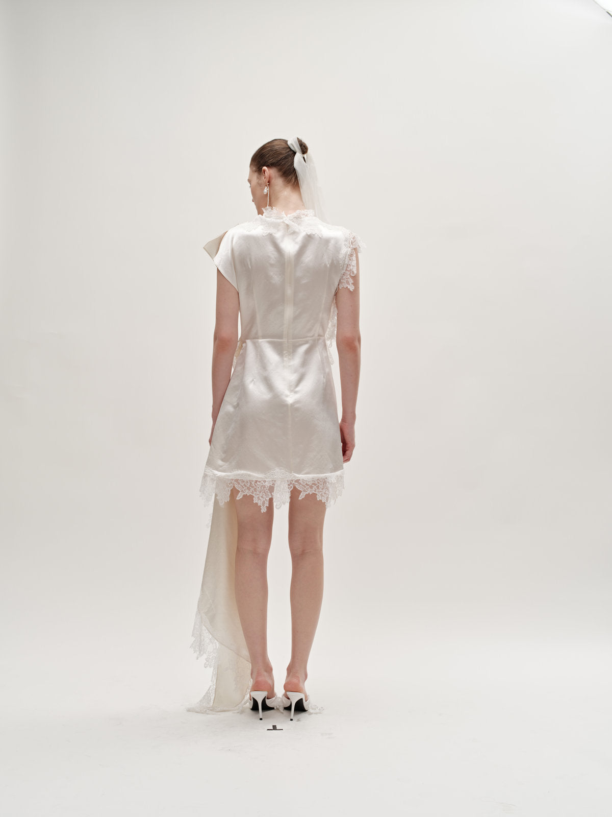Stacy short lace dress