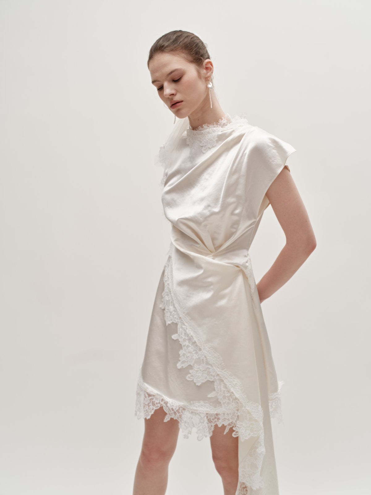 Stacy short lace dress