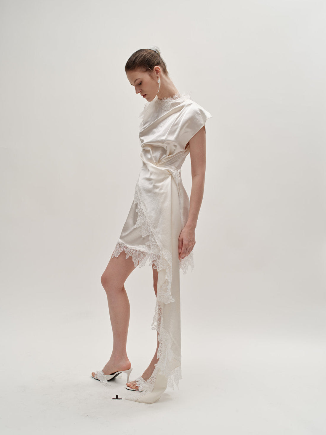 Stacy short lace dress