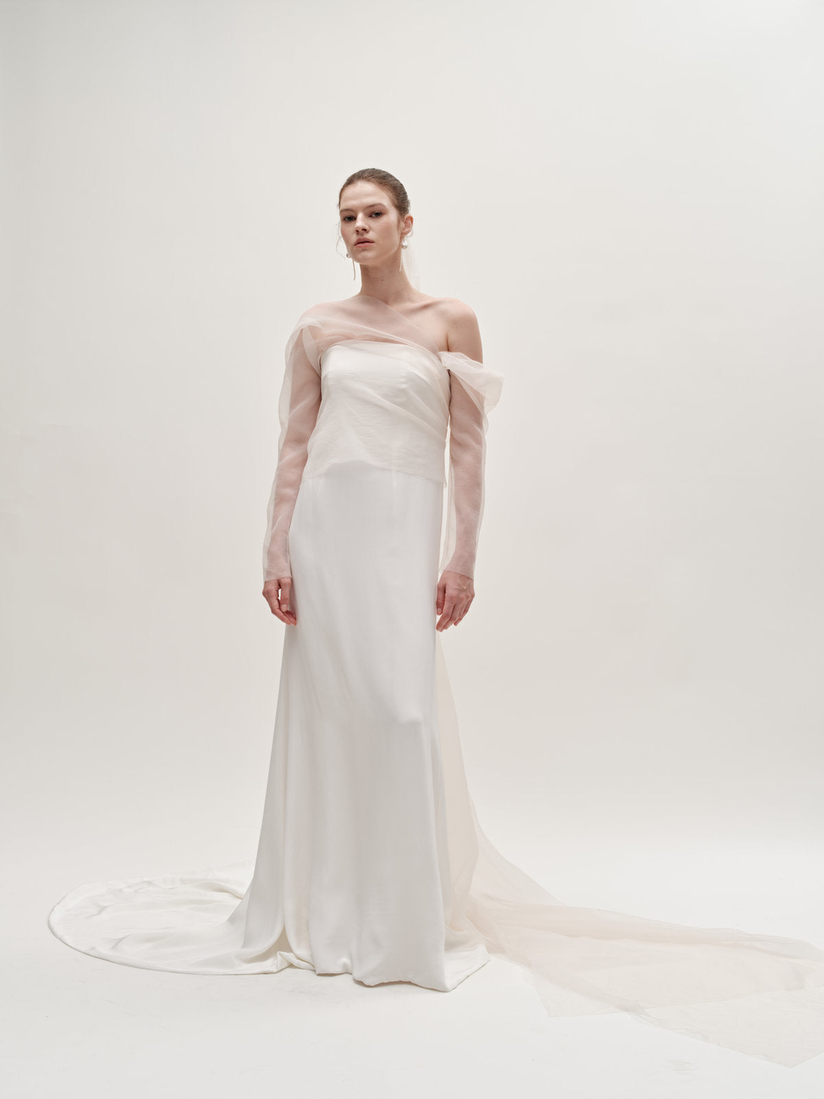 Feven wedding gown