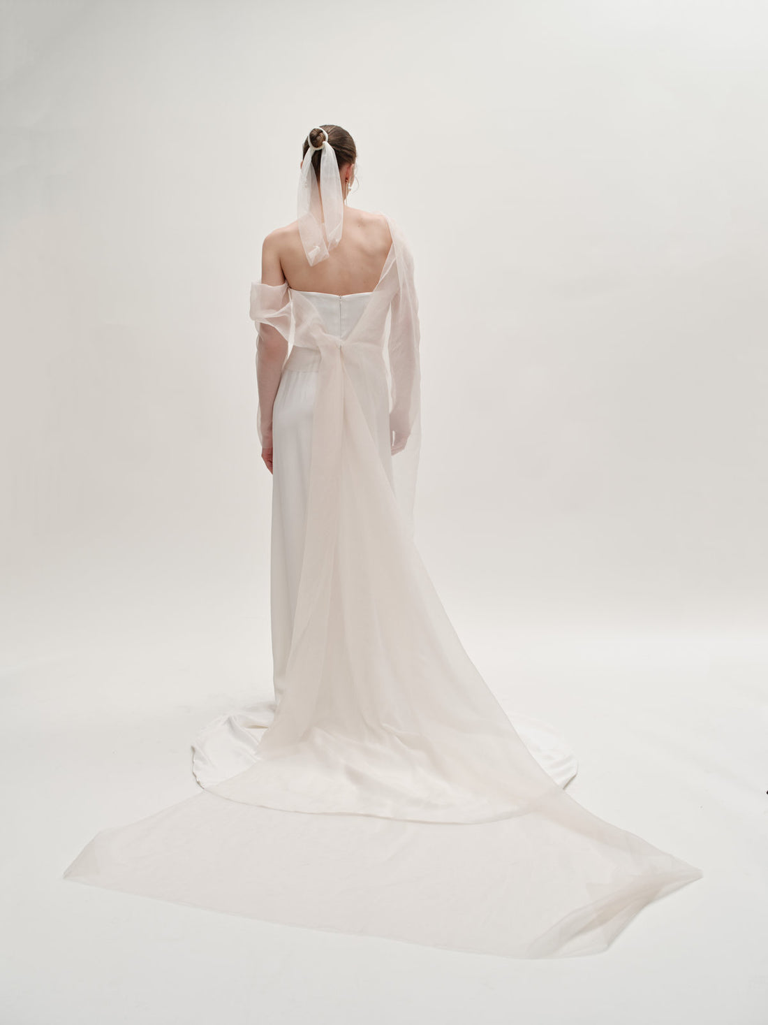 Feven wedding gown